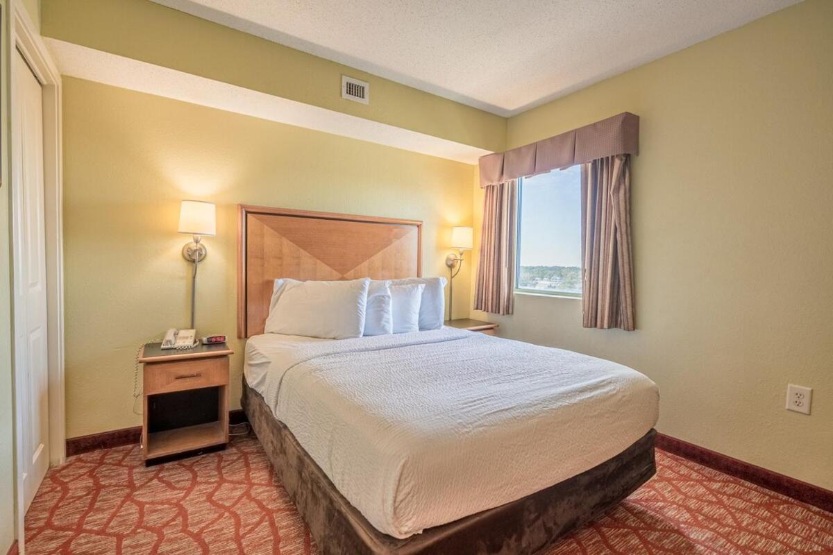 Bay View 1011, City View, 4Ppl شاطئ ميرتل المظهر الخارجي الصورة